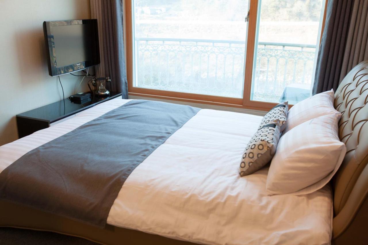 Cheongpyeong Family Hotel Gapyeong Ngoại thất bức ảnh
